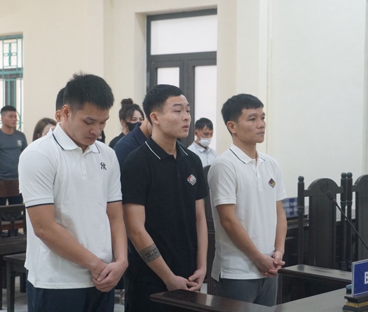 5 cựu cầu thủ Hà Tĩnh bị phạt 21 năm tù vì sử dụng ma túy