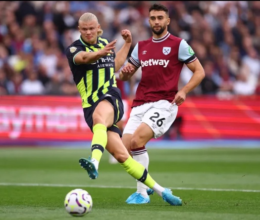 Bảng xếp hạng Ngoại hạng Anh mới nhất: Liverpool và Man City chiếm vị trí số một