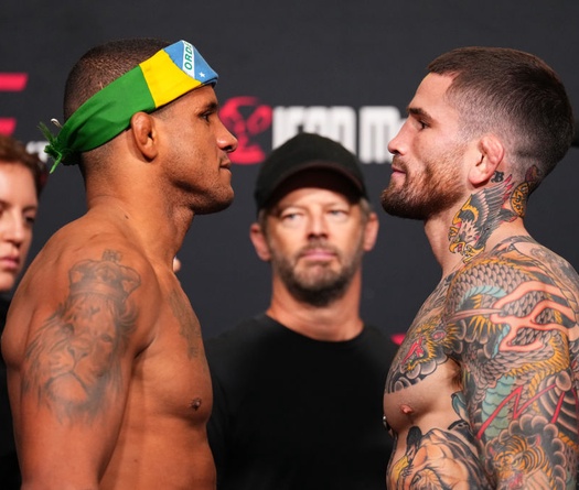 Kết quả UFC: Gilbert Burns vs. Sean Brady