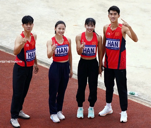 Chuyện "trao gậy gửi trái tim" khi săn kỷ lục quốc gia ở giải vô địch điền kinh tiếp sức 2024