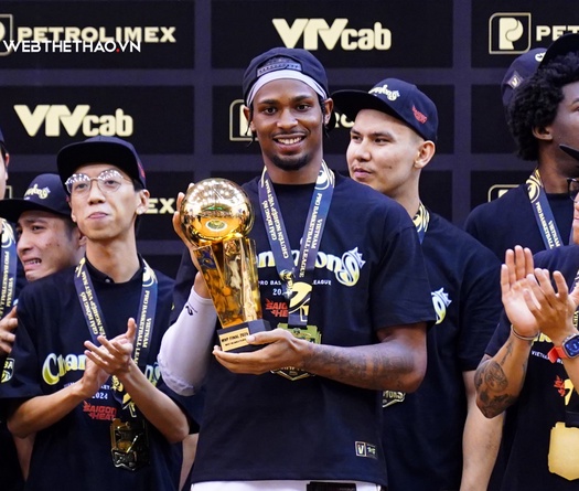 Sắm vai đầu tàu mẫu mực của Saigon Heat, Elijah Weaver trở thành VBA Finals MVP 2024