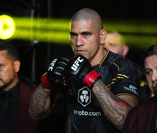 Lý do hài hước khiến Alex Pereira “cạo đầu” trước mỗi trận UFC