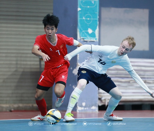 Việt Nam bất bại trước Nga ở hai trận giao hữu U19 futsal