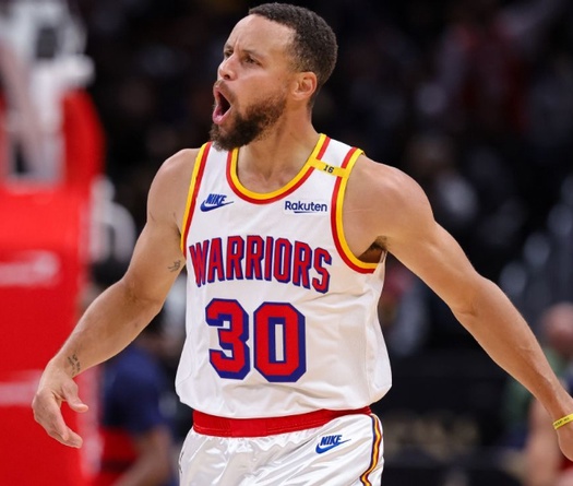 Stephen Curry trở lại sau chấn thương, dẫn đầu Golden State Warriors nối dài mạch bất bại