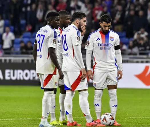 Nhận định bóng đá Hoffenheim vs Lyon: Mãnh sư có điểm