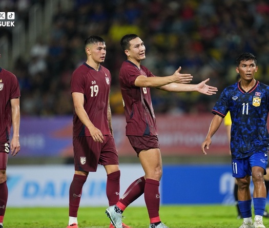 NHM phẫn nộ khi Thái Lan bị Lào cầm hòa