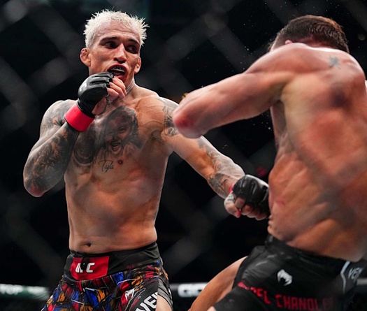  Charles Oliveira: 20 ngày trước UFC 309 tôi không thể tập tử tế