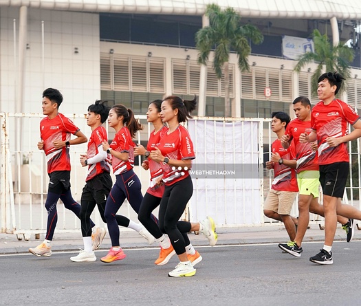 VĐV và runners từ 23 quốc gia trên khắp thế giới góp mặt trên đường chạy Viettel Marathon 2024 chặng Việt Nam