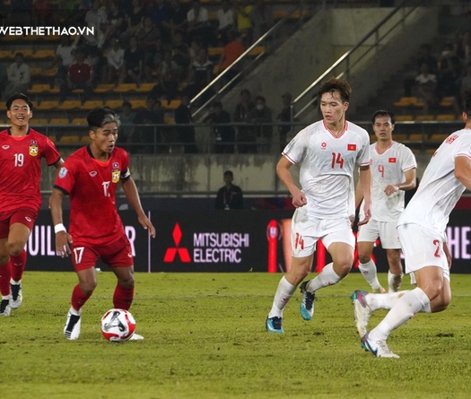 Hoàng Đức nhận định “U21” Indonesia: Họ tiến bộ đấy!