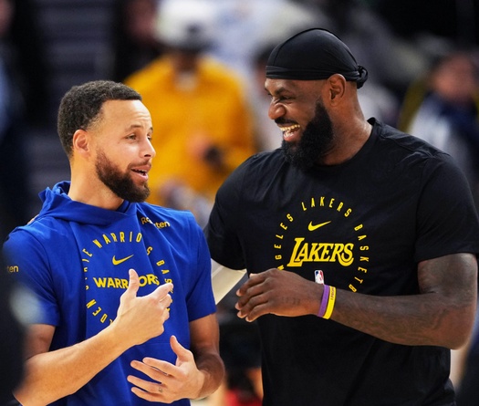 LeBron James cùng Stephen Curry làm nên lịch sử sau cuộc thư hùng Lakers vs Warriors mãn nhãn