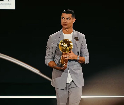 Ronaldo tự do đàm phán đội bóng mới từ ngày 1/1/2025 và đã có quyết định