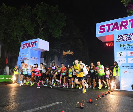 Nhìn lại toàn cảnh Vietnam International Half Marathon 2025 power by Herbalife