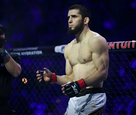  Arman Tsarukyan mất suất, Islam Makhachev nhận kế hoạch mới là gì?