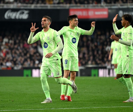 Barcelona lại thắng huỷ diệt và tạo nên vòng bán kết Cúp Nhà vua trong mơ