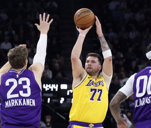Los Angeles Lakers bất ngờ bại trận trước Utah Jazz: Đứt mạch thăng hoa ngay kỳ nghỉ NBA All-Star