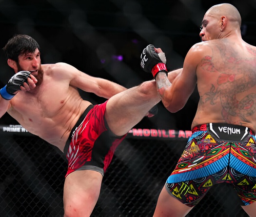 Magomed Ankalaev: "Alex Pereira chỉ cắm đầu chạy" thì sao mà hấp dẫn