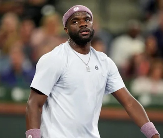 Sự cố khó tin tại Indian Wells 2025, Frances Tiafoe đi thi đấu... quên mang vợt