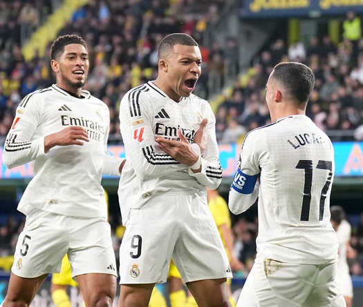 HLV Ancelotti tuyên bố Real Madrid sẽ không ra sân để phản đối lịch thi đấu