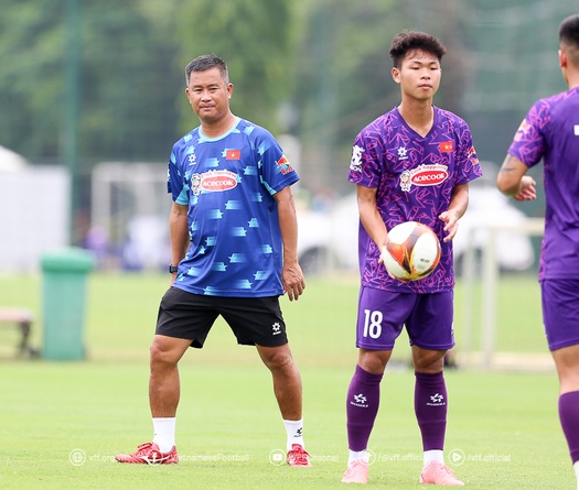Đội hình ra sân U22 Việt Nam vs U22 Hàn Quốc: Victor Le đá chính