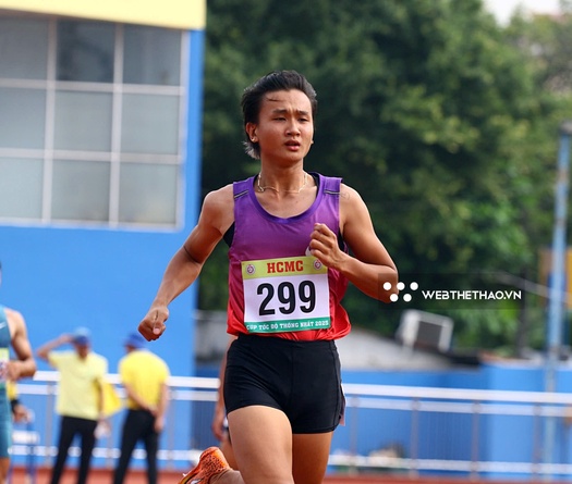 Trần Thị Nhi Yến đấu tay ba "cực gắt" ở chung kết 100m nữ Cúp Tốc độ 2025