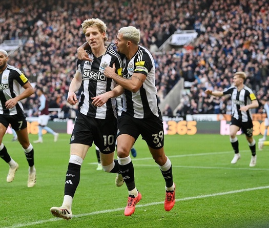 Dự đoán Aston Villa vs Newcastle, 23h30 ngày 19/4, Ngoại hạng Anh 2024/25