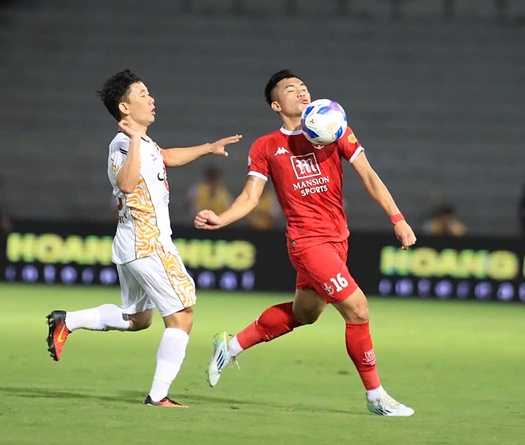 Đội bóng của bầu Hoàn bị HAGL “đòi nợ” thành công 