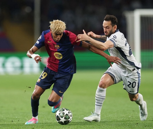 Đội hình ra sân Inter Milan vs Barcelona: Lautaro Martinez đá chính