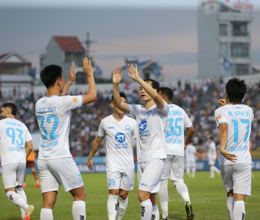 Kết quả bóng đá V.League 2024/25 vòng 24 hôm nay mới nhất