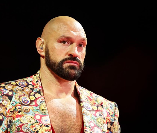 Tyson Fury dập tắt tin đồn trở lại võ đài