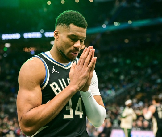 Giannis Antetokounmpo bên bờ vực "chia tay" Milwaukee: Bài học cho các đội bóng small-market ở NBA