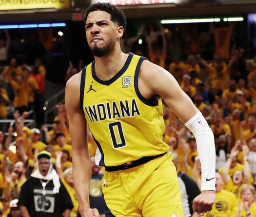 Indiana Pacers lập kỳ tích sau 25 năm, lên ngôi vô địch miền Đông NBA Playoffs 2025