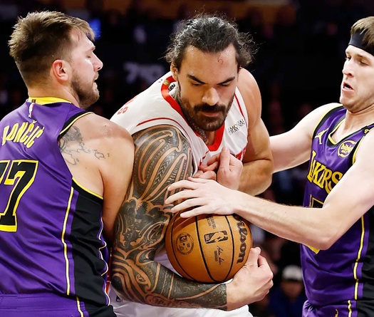 Chuyển nhượng NBA: "Aquaman" Steven Adams ở lại Rockets, LA Lakers hụt mục tiêu quan trọng