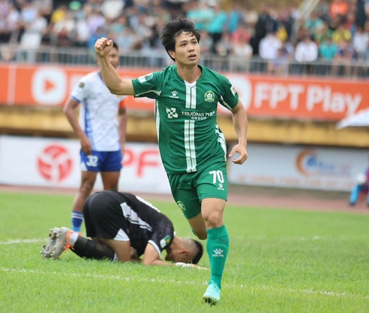 Công Phượng “hụt” Vua phá lưới hạng Nhất