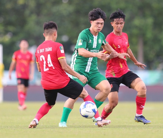 Nóng rực cuộc chiến “sinh tồn” Công Phượng vs Bùi Tiến Dũng: Cùng làm điều đặc biệt