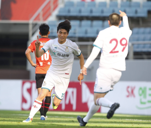 Nhận định, soi tỷ lệ Daejeon Hana Citizen vs Jeju: Phong độ trồi sụt