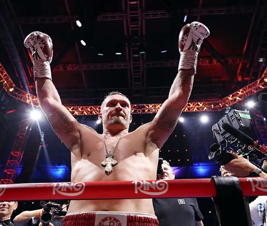 Nhà vô địch tuyệt đối trả lại đai ngay sau trận Usyk vs Dubois 2?