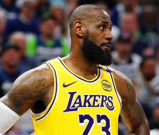Chuyên gia ESPN: Mối quan hệ giữa LeBron James và Lakers đang căng thẳng?