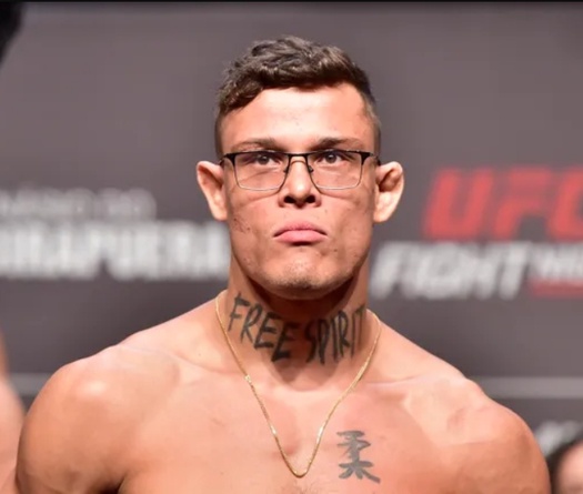 Caio Borralho khoe làm dự bị UFC 319, lập tức bị Nassourdine Imavov "nắn gân"