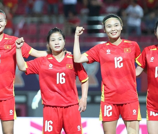 Thắng đậm Campuchia, Việt Nam vẫn xếp sau Thái Lan