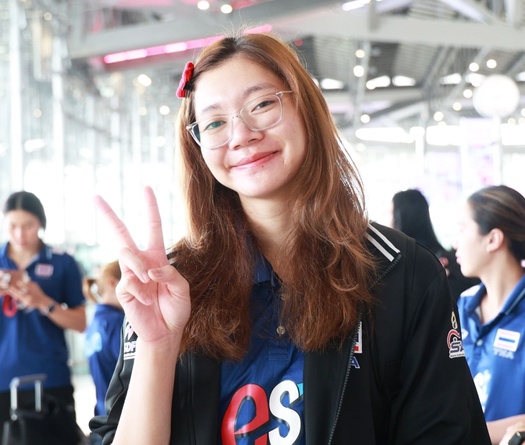 Sao bóng chuyền Thái Lan kêu gọi đồng đội mạnh mẽ khi đấu trên sân Việt Nam