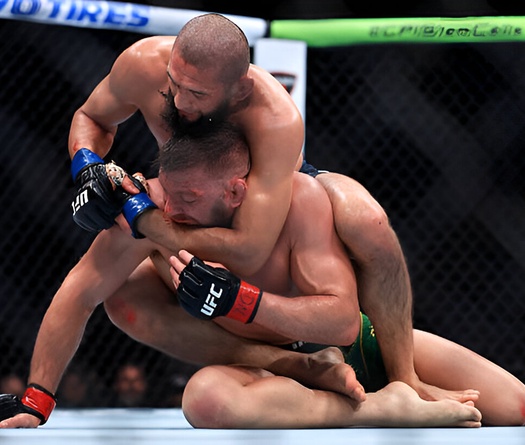 UFC 319: Sức mạnh áp đảo hay chiến thắng nhàm chán của Khamzat Chimaev