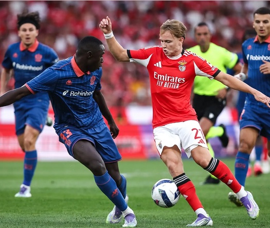 Dự đoán Fenerbahce vs Benfica, 2h00 ngày 21/8, Champions League 2025/26