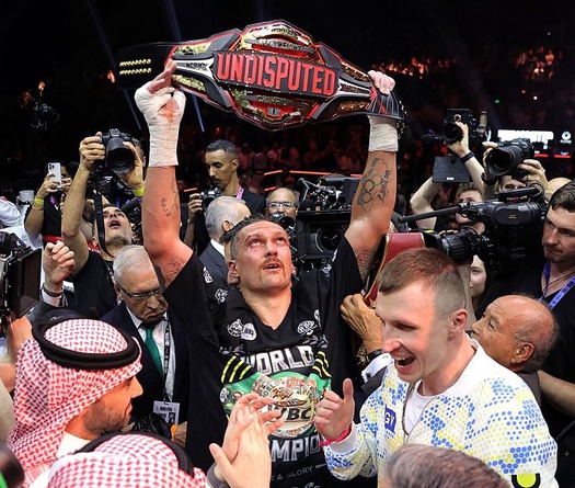 WBO ra phán quyết về vụ Oleksandr Usyk chấn thương vẫn nhảy múa