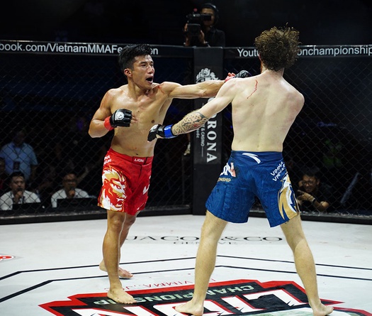 LION Championship 26: Loạt đòn "đẫm máu" khép lại đêm đấu mãn nhãn