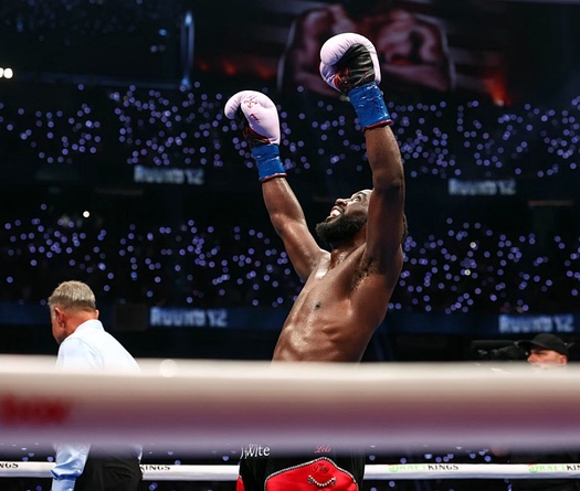 Thắng hằng triệu đô la cá cược nhờ "kèo dưới" Crawford hạ Canelo