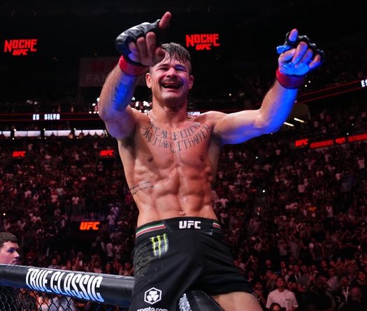 Diego Lopes sẵn sàng thượng đài cùng Charles Oliveira tại UFC Rio