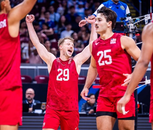 Tứ kết giải bóng chuyền vô địch thế giới: Nghẹt thở chờ đợi bất ngờ