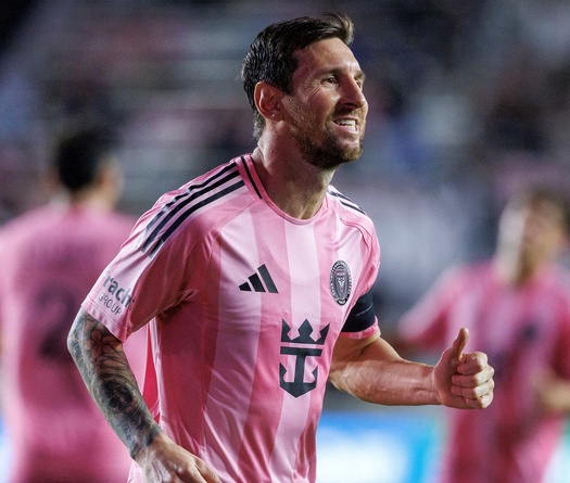 Messi tiến gần đến cột mốc 400 pha kiến tạo trong sự nghiệp