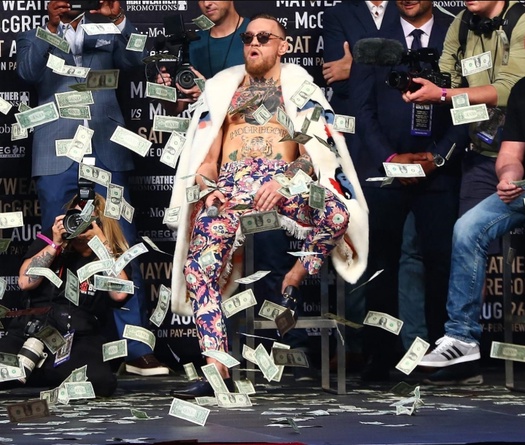 Conor McGregor hét giá không tưởng và "100 Golden Visa" để đấu ở UFC Nhà Trắng