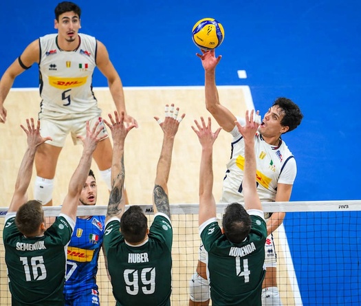 Trả món nợ Ba Lan, Ý vào chung kết giải bóng chuyền nam vô địch thế giới